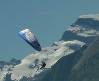 bapteme de parapente a la montagne